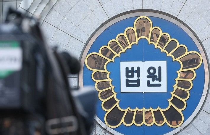"숙식비 1300만원 내라"…재판 열린 줄도 몰랐던 태국 노동자[법정B컷]