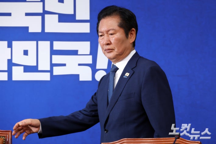 여당 당권싸움에 민생 뒷전…패인 분석 대신 이전투구