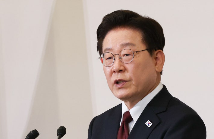 李대통령, 오늘 <b>G7</b> 정상회의 <b>참석</b>…정부 AI 비전도 소개