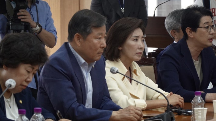 "국민 상대로 패가망신?" 국민의힘 서울경찰청 항의 방문