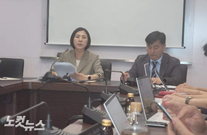 "<b>청라</b> <b>7호선</b> <b>지연</b>·혈세 낭비"…박찬대 인수위, 유정복 시정 정조준