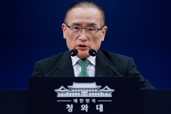 靑 "<b>쿠팡</b>, 美기업 차별 없어…미국인 정보도 유출됐을 수도"
