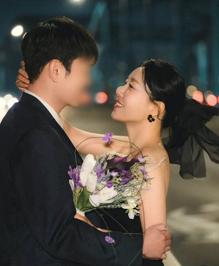 개그우먼 박은영 내일(5일) 결혼…청첩장 문구는 '<b>참교육</b>' 작가가 썼다