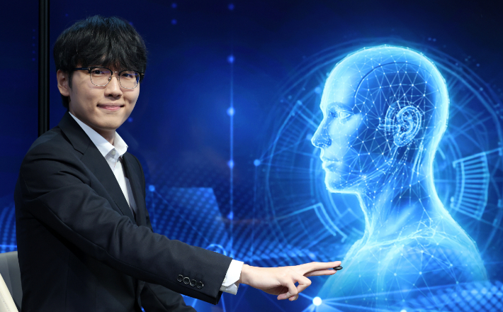 AI 카타고 쇼크? 아니 <b>신진서</b> 쇼크!…人, 10년 만에 웃었다