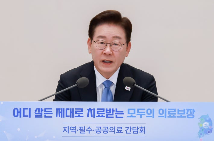 李대통령, <b>젠슨황</b>·올트먼 만난다…美·남미 4개국 순방