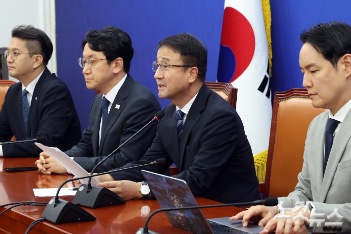 靑 특별감찰관 후보 10년만에 추천돼…<b>최길수 변호사</b>
