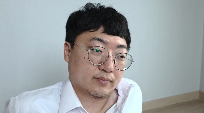 '<b>리센느</b> 무섭노' 역풍 김선태 몰골에 충주시장 "돌아올래요?"