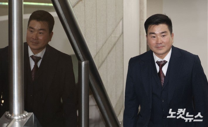 <b>1심 선고</b> 공판 출석하는 <b>김현태</b> 전 특임단장
