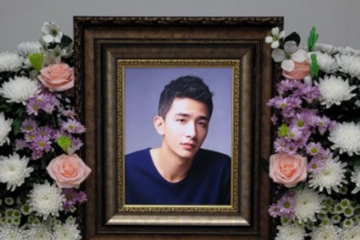 '푸른거탑', '신병' 이용주 사망…"막내가 하늘나라로"