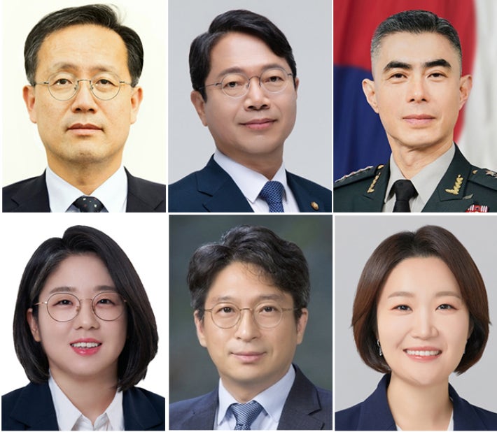 李, 법무<b>장관</b>에 김승원 지명…재경 이형일·<b>국방</b> <b>강신철</b>