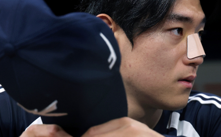 '日 오타니 연상케 한다'…부상 투혼 김도영, <b>상무전</b> 리드오프 파격 배...