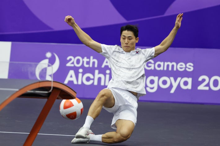 '韓 AG 신생 종목의 쾌거' 테크볼 사상 첫 銀메달 확보…<b>이준석</b>, 남자 단...