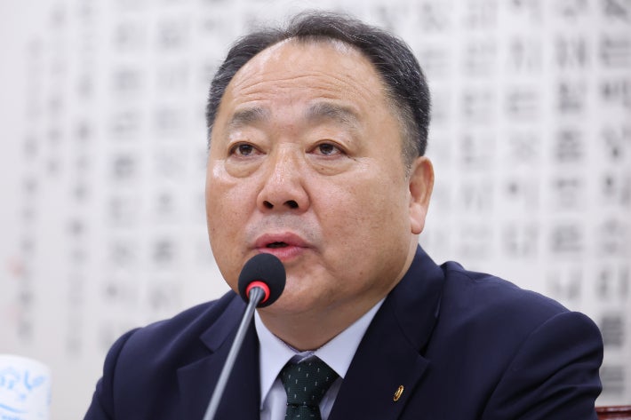 <b>헌재 사무처장</b>, 대법관 공석 장기화에…"헌법적으로 바람직하지 않아"