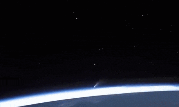 韓国 反応 夜空を彩る 宇宙ステーションで捉えられた彗星の飛行 ハント ハンノー
