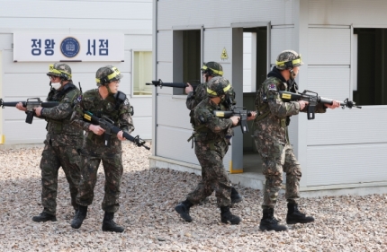 서울 시내에 총 든 군인 활보” 112 신고…4년만 예비군 훈련 해프닝 - 스퀘어 카테고리