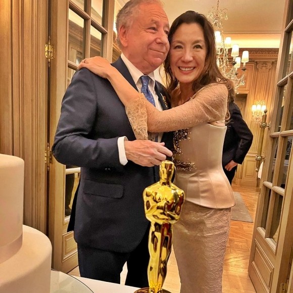 ‘오스카’ <b>양자경</b>, 19년전 청혼한 페라리 前CEO와 재혼