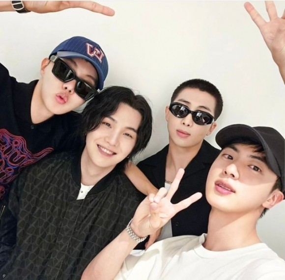 <b>성일종</b> “국방부, BTS 잼버리 공연할 수 있게 지원해야”