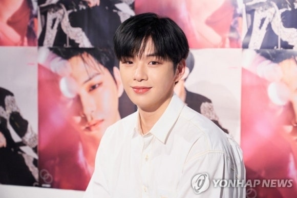 <b>장원영</b> 이어 강다니엘까지…‘<b>탈덕수용소</b>’ <b>명예훼손</b> 재판