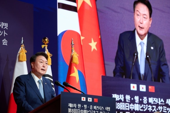 <b>황우여</b> “<b>대통령</b> 탈당? 있을 수도 없고 있어도 안 돼”