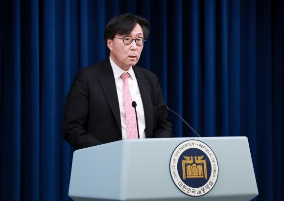 北 오물풍선에 <b>대통령실</b> “오늘 대북 <b>확성기</b> 방송 실시”