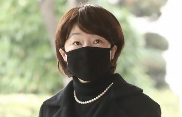 검찰, “쥴리 스펠링은 아나” <b>진혜원</b> 검사에 <b>징역형</b> 구형