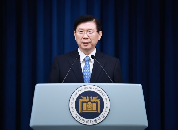 [속보] 새 <b>대통령경호처장에 박종준</b>…尹대통령 공식 임명