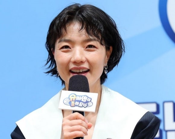 <b>안영미</b>, 생방송 중 “××” 돌연 <b>욕설</b>…“사죄드립니다” 결국 사과