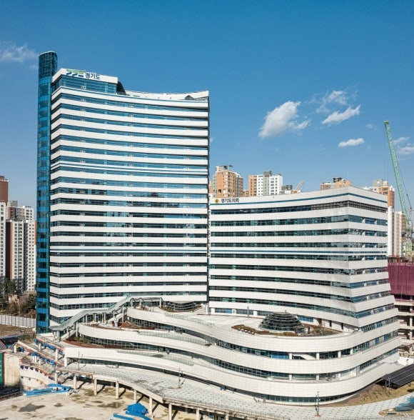김동연, <b>김봉균 협치수석</b> ‘<b>도의회</b> 업무 중지’ 지시···“대승적 차원...