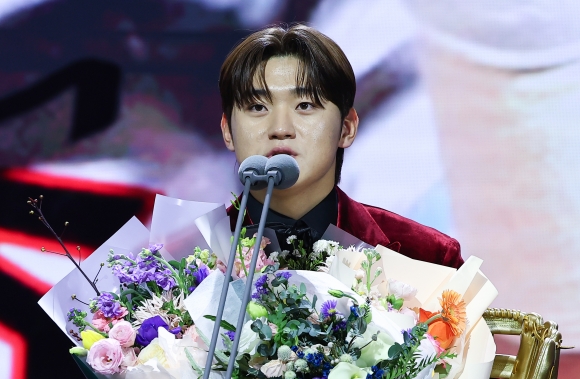 [벳조이]김도영, 이정후 넘어 초대박 연봉 인상 초읽기…최고인상률 경신 여부도 주목