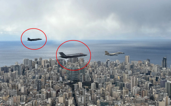 (영상) 폭사 5개월 만에 <b>헤즈볼라 수장 장례식</b>…F-35 전투기 띄운 이스라...