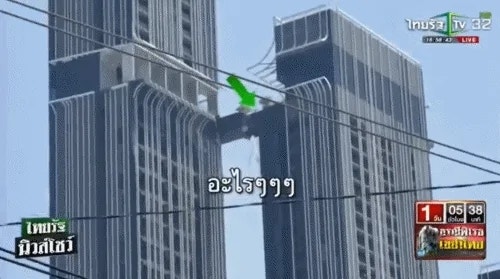 <b>태국 지진</b> 속 ‘<b>52층</b> 점프’…가족 위해 뛰어든 ‘한국 아빠’