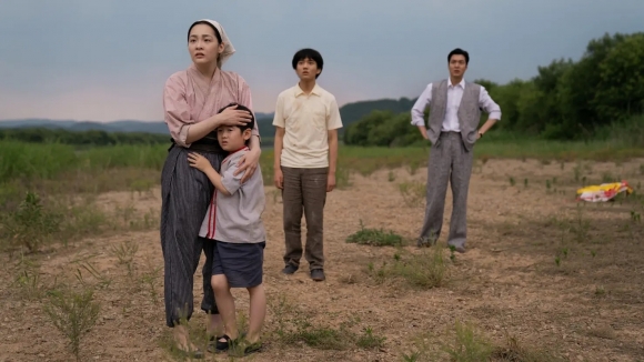 이민진 작가 소설‘파친코’를 원작으로 한 시리즈물‘파친코’의 한 장면.애플TV+ 제공