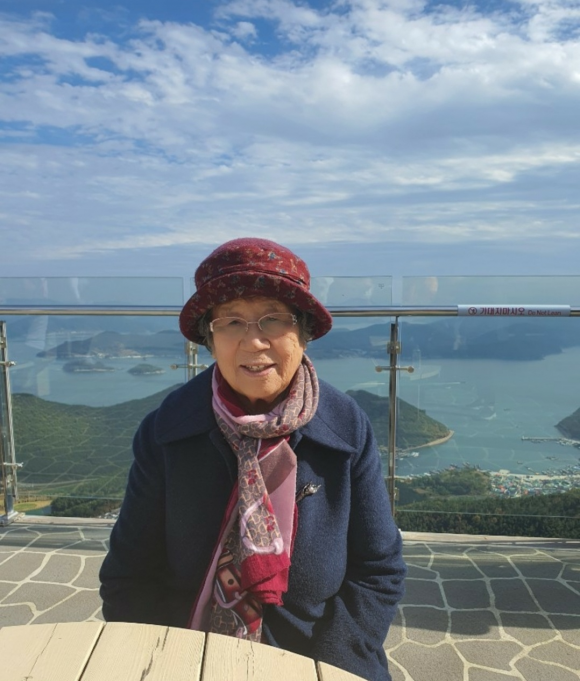 부산시교육청의 2025년도 제1회 초중고 학력 검정고시 최고령 합격자인 박경자(92) 할머니.본인 제공
