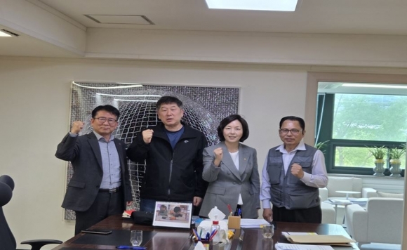 장기전세주거안정대책 강서지역위원회와의 간담회에 참석한 김경 위원장