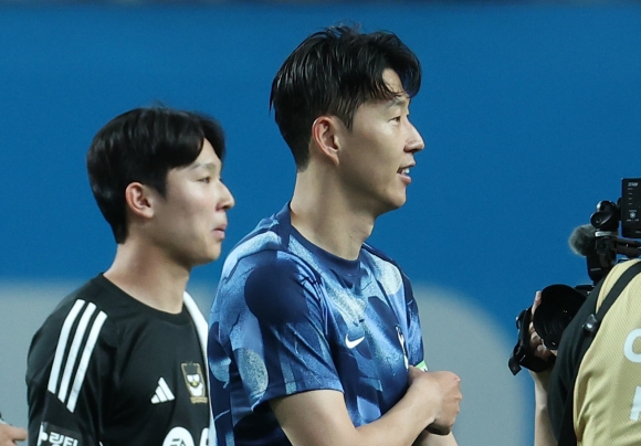 손흥민, <b>토트넘</b>과 함께 2025 <b>쿠팡플레이 시리즈</b> 참가 한국 찾는다