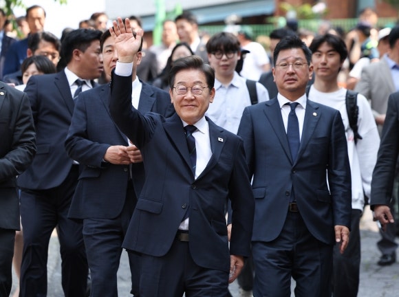 [속보] “이재명, 21대 <b>대통령</b> 당선 확실”…3년 만의 정권교체