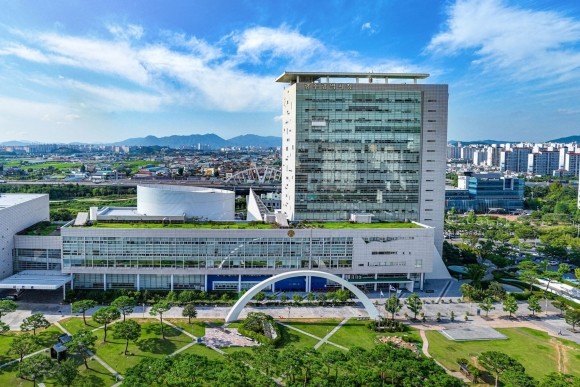 <b>광주 시내버스</b> 11년만에 전면<b>파업</b>…시민 불편 예고
