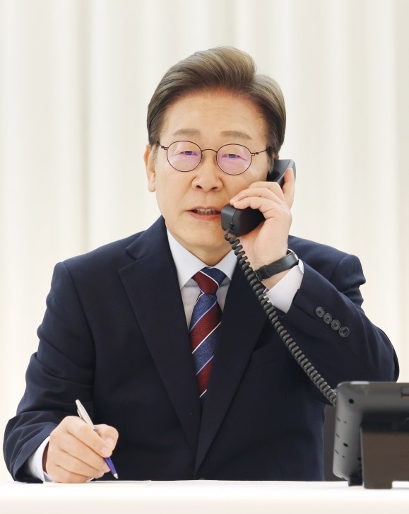 李대통령 15~17일 <b>G7 정상회의 참석</b>…국제외교 데뷔