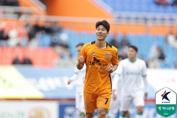 프로축구 <b>대전</b>, 에르난데스와 <b>서진수</b> <b>영입</b>하며 공격력 보강
