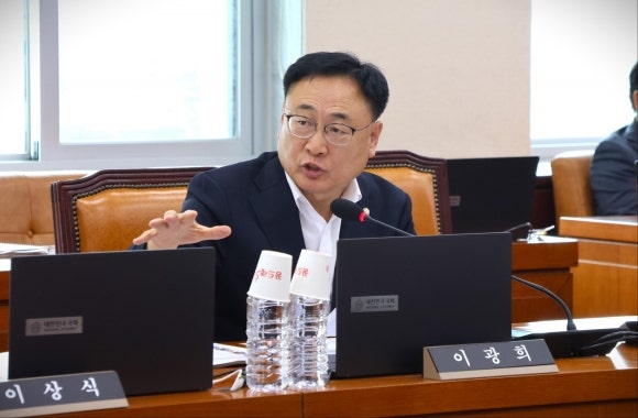 <b>이광희</b> “충북지역도 <b>명태균 게이트</b> 의혹 ”..충북도 “황당한 소설”