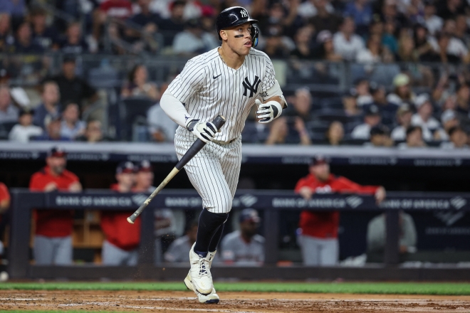 저지보다 10개, 오타니보다 5개 많은 <b>홈런</b> 1위…시애틀 <b>롤리</b>, MLB 포수 최...