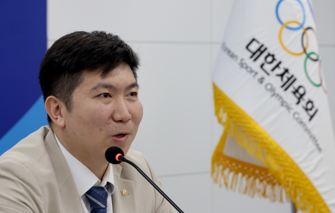 <b>유승민</b> 체육회장, 중학생 <b>복싱 사고</b>에 “철저하게 <b>조사</b>…아버지로서 가...