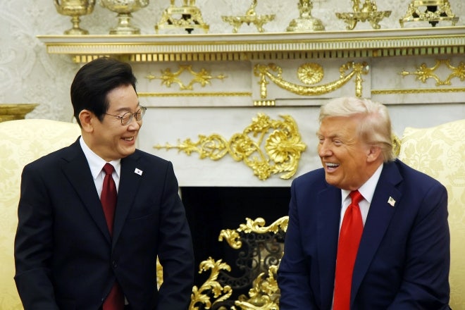 李대통령 “美 요구 받았으면 <b>탄핵</b>감”…타임지에 직설 발언