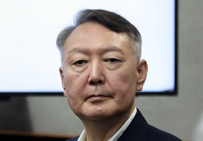 尹모교 충암고 축제서 “<b>윤 어게인</b>!” 외친 래퍼…“협의 없었다” 발칵