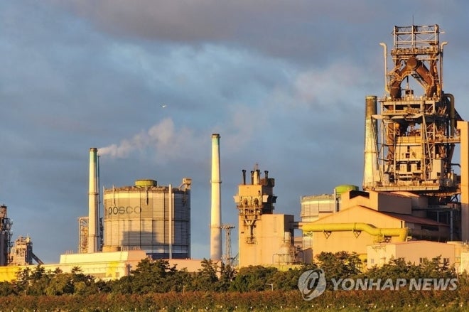 <b>포스코 가스흡입 사고</b>로 3명 심정지…3명 경상