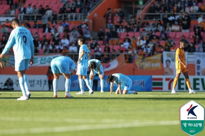자동강등 꼴찌는 <b>최종전</b>에서 가려진다…<b>대구</b>-<b>제주</b> 1-1 무승부