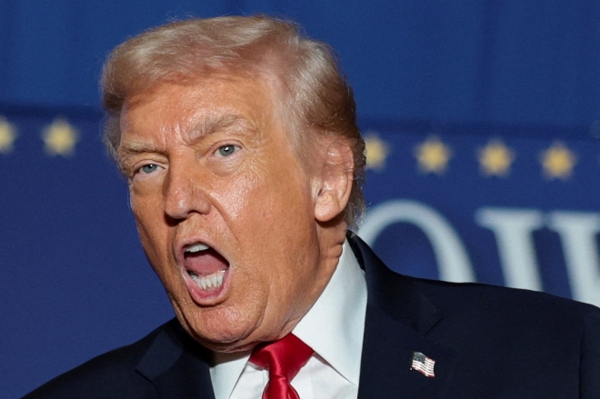 도널드 트럼프 미국 대통령이 9일(현지시간) 펜실베이니아주 마운트 포코노에 있는 마운트 에어리 카지노 리조트에서 연설하고 있다.2025.12.9 펜실베이니아 로이터 연합뉴스