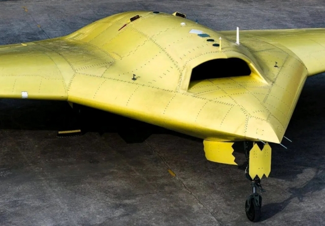 중국 스텔스 무인 항공기‘차이훙(彩虹·CH)-7.영상 캡처