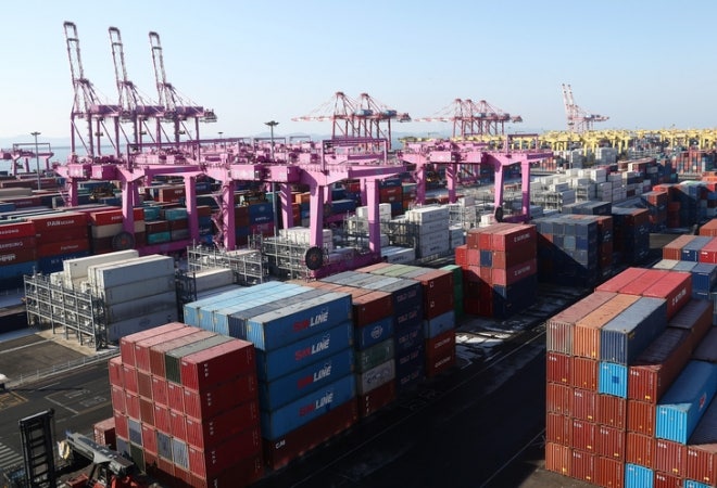 작년 경상흑자 1230억 달러 '역대 최대'…반도체 수출 호조와 해외투자 배당 급증