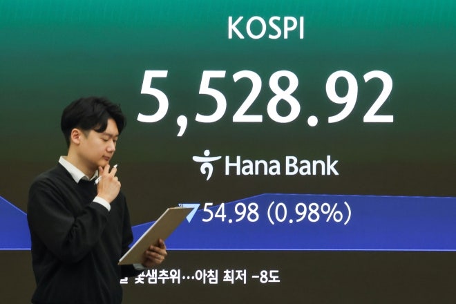 “여보 미안해, 마통 뚫어 삼전 들어갔어”…월요일이 두려운 개미들